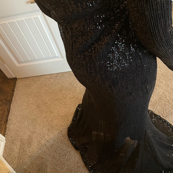 Sequin Sparkly Formal Fashion Nova Prom Gown Dress - Picture 5 of 7